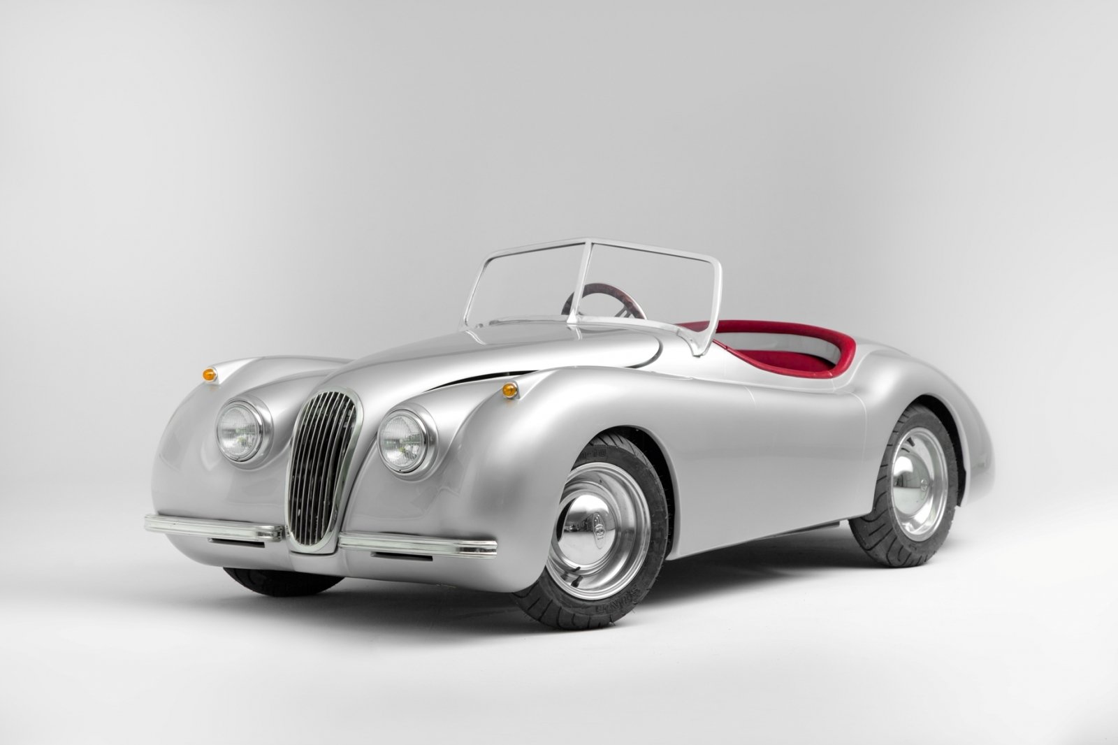 Купить машину для ребенка Jaguar XK120 Купить с доставкой